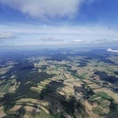 Flugwegposition um 11:26:54: Aufgenommen in der Nähe von Gemeinde Lichtenau im Waldviertel, Österreich in 1688 Meter